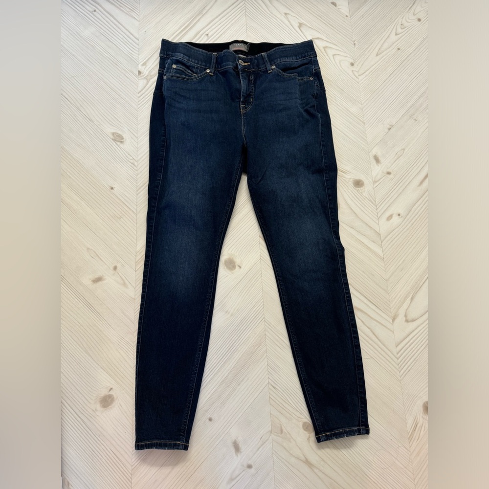 Torrid Size 16 Bombshell Skinny Jean